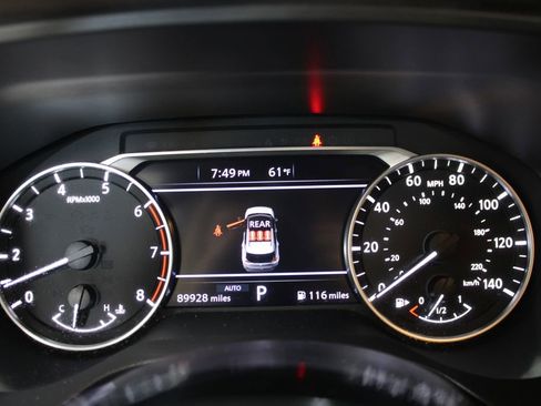 Used 2023 Nissan Rogue SV AWD/4WD image 22