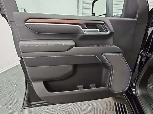 New 2026 GMC Sierra 2500 Denali w/ Denali Reserve Package AWD/4WD image 30