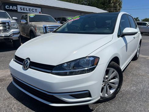Used 2018 Volkswagen Golf SE FWD image 1