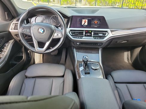 Used 2020 BMW 330i Sedan w/ Driving Assistance Package RWD image 15