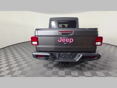 Used 2023 Jeep Gladiator Sport AWD/4WD image 44