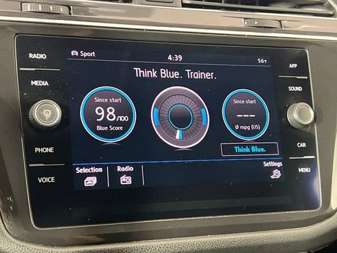 Used 2019 Volkswagen Tiguan SE AWD/4WD image 30