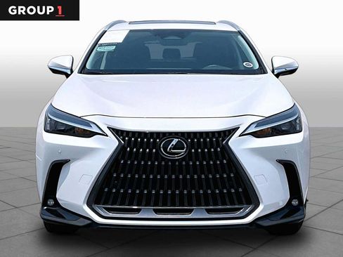Used 2025 Lexus NX 350 AWD w/ Accessory Package (2T) image 4