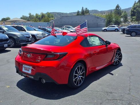 New 2026 Toyota GR86 RWD image 5