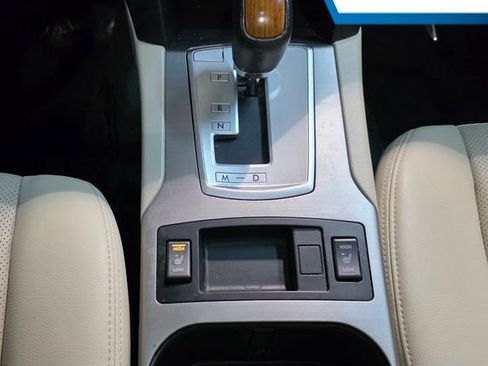 Used 2014 Subaru Outback 2.5i Limited image 22