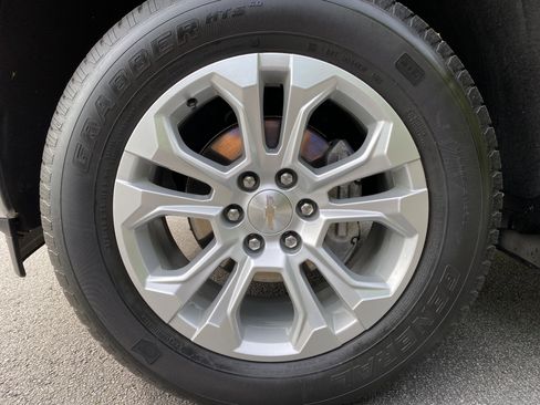 Used 2023 Chevrolet Silverado 1500 LTZ image 46