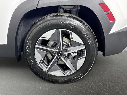 New 2026 Hyundai Tucson SEL image 32