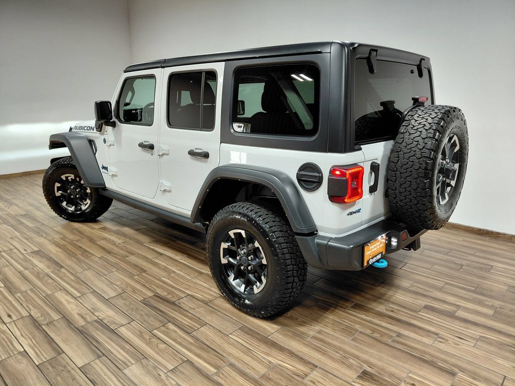 Certified 2024 Jeep Wrangler Unlimited Rubicon 4xe AWD/4WD image 24
