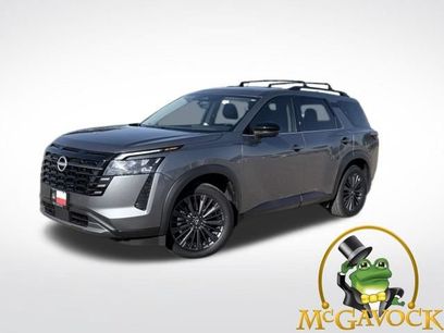 Used 2026 Nissan Pathfinder SL w/ SL Premium Package