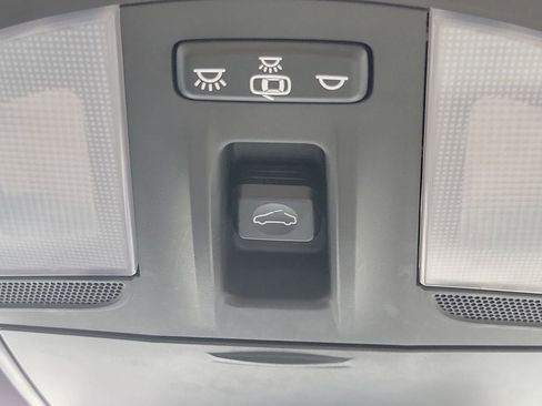 Used 2019 Hyundai Veloster Turbo Ultimate image 28