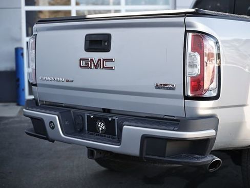 Used 2018 GMC Canyon All Terrain w/ Trailering Package image 7