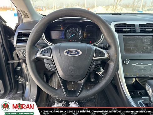 Used 2013 Ford Fusion SE image 13