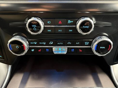 New 2025 Ford F150 Platinum w/ FX4 Off-Road Package AWD/4WD image 38