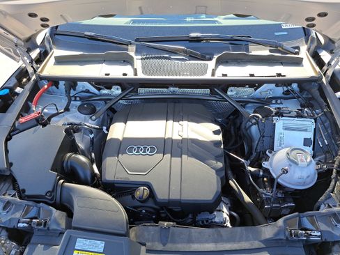 Used 2025 Audi Q5 2.0T Premium image 29