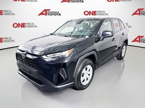 Certified 2025 Toyota RAV4 LE FWD image 4