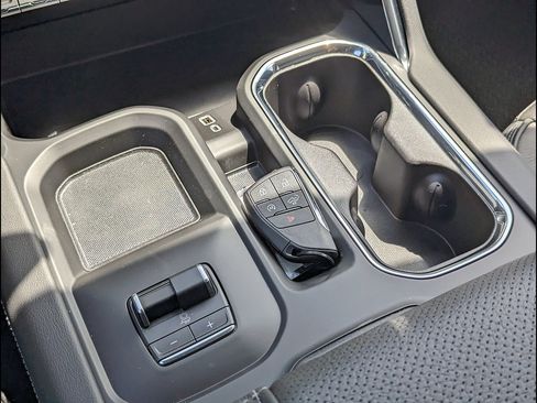 New 2026 GMC Sierra 2500 Denali AWD/4WD image 27