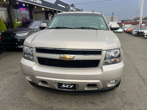 Used 2007 Chevrolet Tahoe LTZ w/ LTZ Preferred Equipment Group image 2
