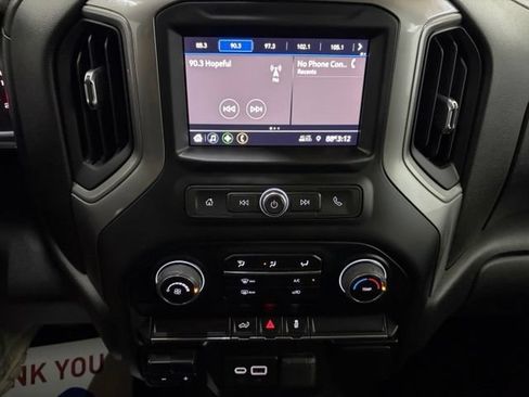 Used 2022 Chevrolet Silverado 2500 Custom w/ Custom Value Package AWD/4WD image 36