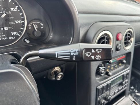 Used 1992 MAZDA MX-5 Miata RWD image 19