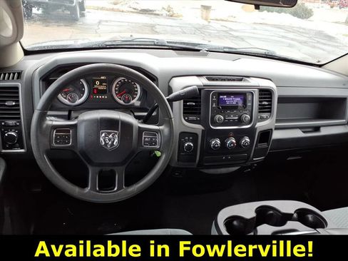 Used 2017 RAM 1500 ST w/ SXT Appearance Group image 6