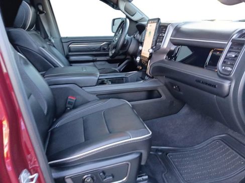 Used 2025 RAM 1500 Limited AWD/4WD image 24