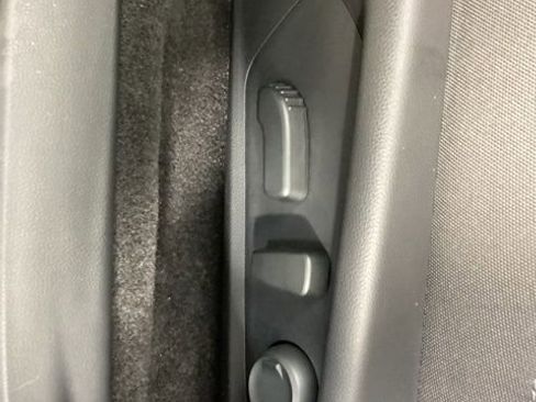 Certified 2026 Subaru Crosstrek 2.0i Premium AWD/4WD image 14