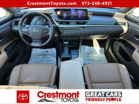 Used 2020 Lexus ES 350 w/ Premium Package image 10