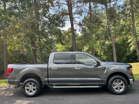 Used 2025 Ford F150 XLT w/ Equipment Group 301A Standard AWD/4WD image 10