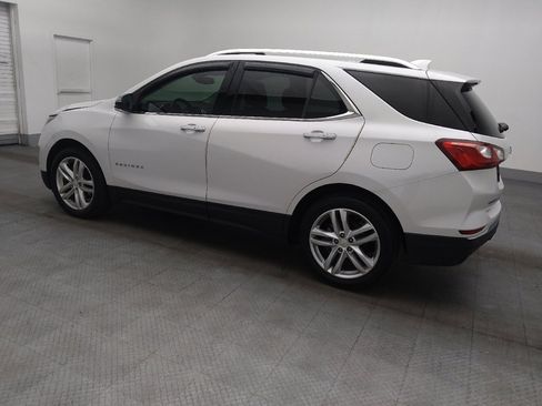 Used 2018 Chevrolet Equinox Premier image 3