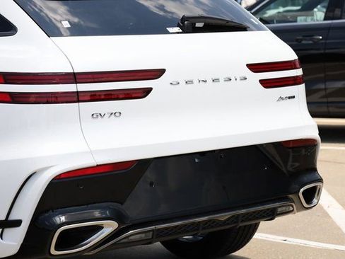 New 2026 Genesis GV70 3.5T Sport Prestige image 6