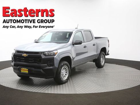 Used 2024 Chevrolet Colorado W/T RWD image 53