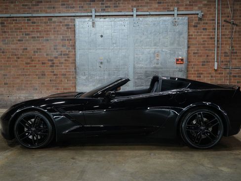 Used 2018 Chevrolet Corvette Stingray Coupe w/ Battery Protection Package image 37