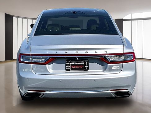 Used 2017 Lincoln Continental Reserve FWD image 5