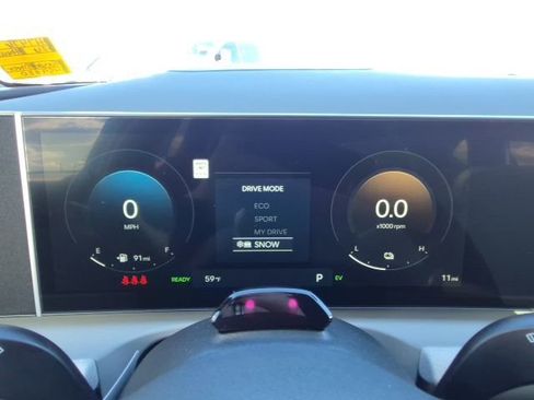 New 2026 Hyundai Tucson Limited image 33