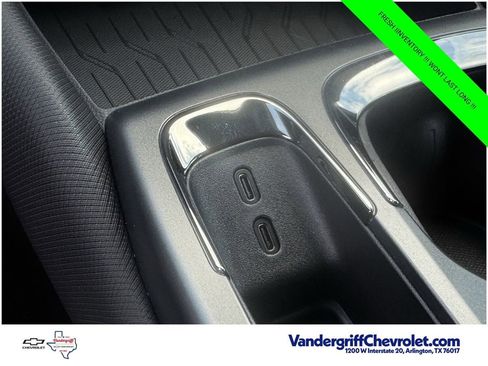 New 2026 Chevrolet Equinox EV RS w/ Convenience Package II FWD image 15
