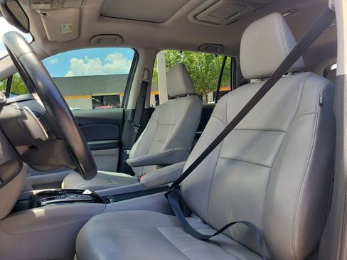Used 2016 Honda Pilot Touring image 18
