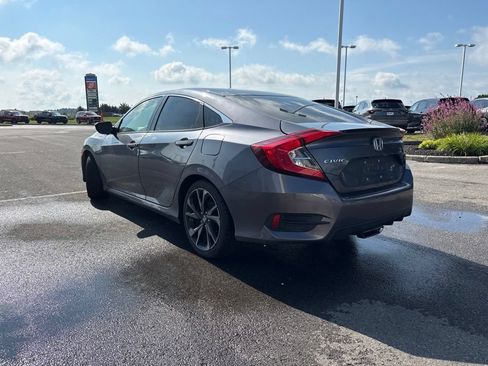 Used 2020 Honda Civic Sport image 7