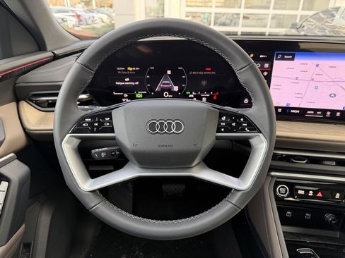 New 2025 Audi Q5 Premium Plus image 18