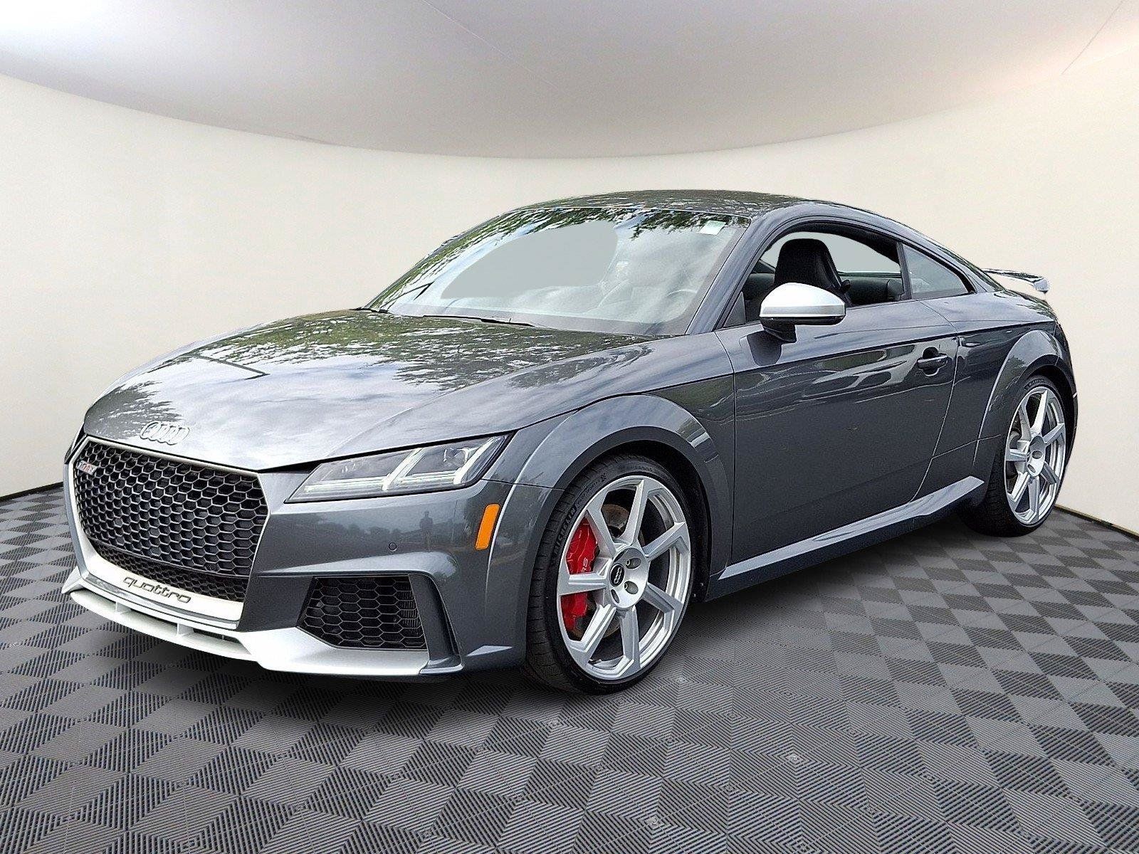 Used 2018 Audi TT RS w/ Technology Package AWD/4WD image 3
