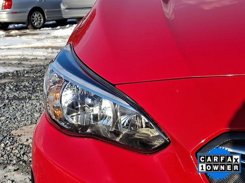 Certified 2021 Subaru Crosstrek 2.0i Premium w/ Popular Package #3 image 11