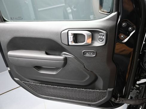 New 2026 Jeep Wrangler Unlimited Sport AWD/4WD image 18