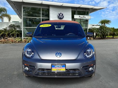 Used 2019 Volkswagen Beetle 2.0T Final Edition SEL image 2
