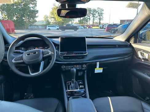 New 2026 Jeep Compass Latitude w/ Quick Order Package 29K image 24