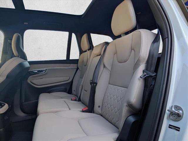 New 2026 Volvo XC90 T8 Plus w/ Protection Package Premier AWD/4WD image 15