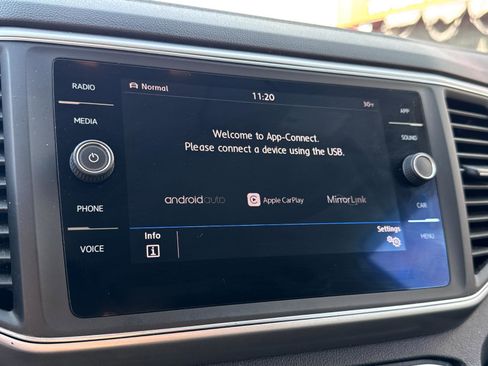 Used 2019 Volkswagen Atlas SE w/ Towing Package image 23