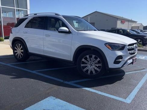 Used 2024 Mercedes-Benz GLE 350 4MATIC image 2