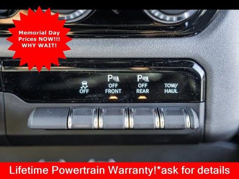 New 2025 RAM 1500 Big Horn AWD/4WD image 24