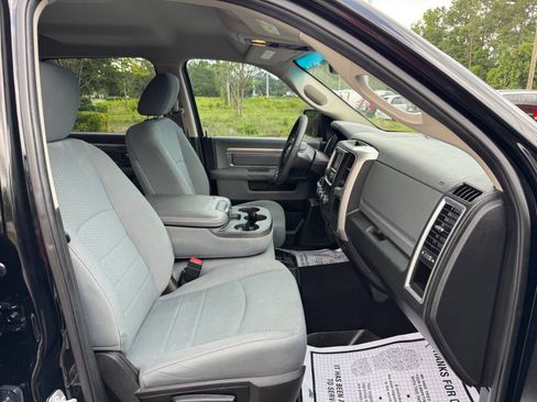 Used 2019 RAM 1500 Classic SLT image 26