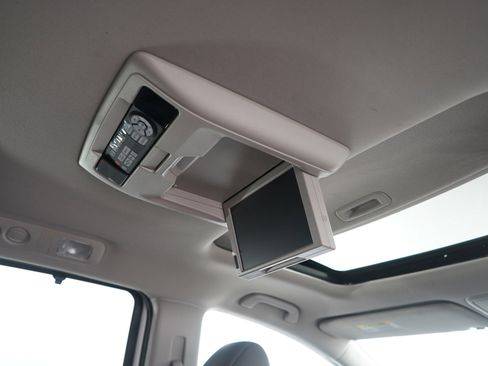 Used 2016 Honda Odyssey Touring Elite image 13