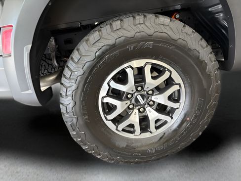Used 2023 Ford F150 Raptor AWD/4WD image 42